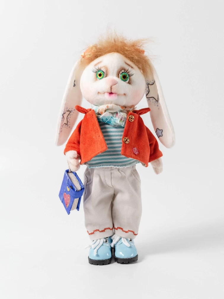 Игрушка Заяц-книголюб, сувенирная продукция, артикул 18031-0