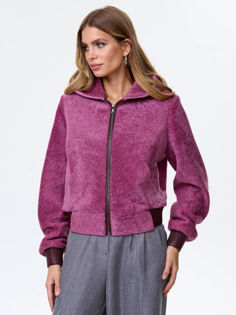 Женская куртка из меховой овчины с капюшоном премиум класса 57мех, сиреневая, размер 44, артикул 64460-0