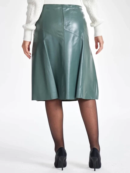 Оливковая расклешенная кожаная юбка 04, размер 50, артикул 85401-5