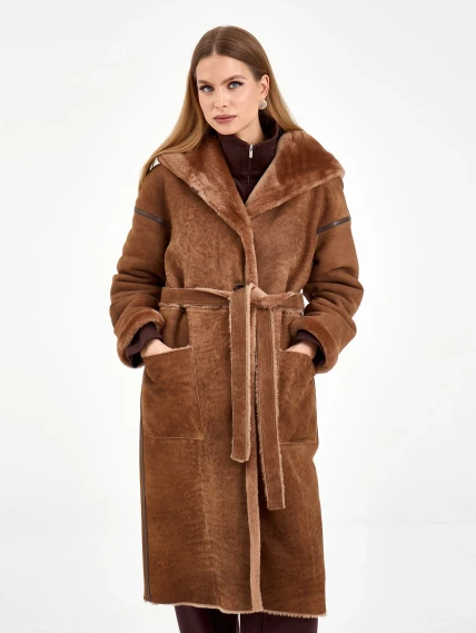 Длинная женская дубленка с капюшоном 2079, коричневая, размер 46, артикул 65120-0