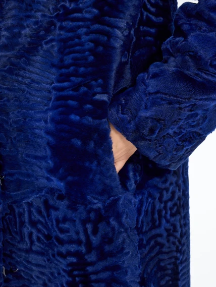 Длинная синяя каракулевая женская шуба Алиса, размер 48, артикул 65190-3